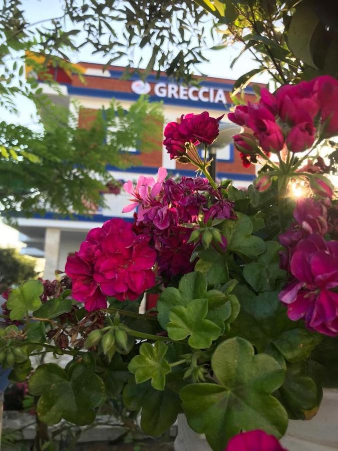 Exclusive Greccia Inn เดอร์มี ภายนอก รูปภาพ
