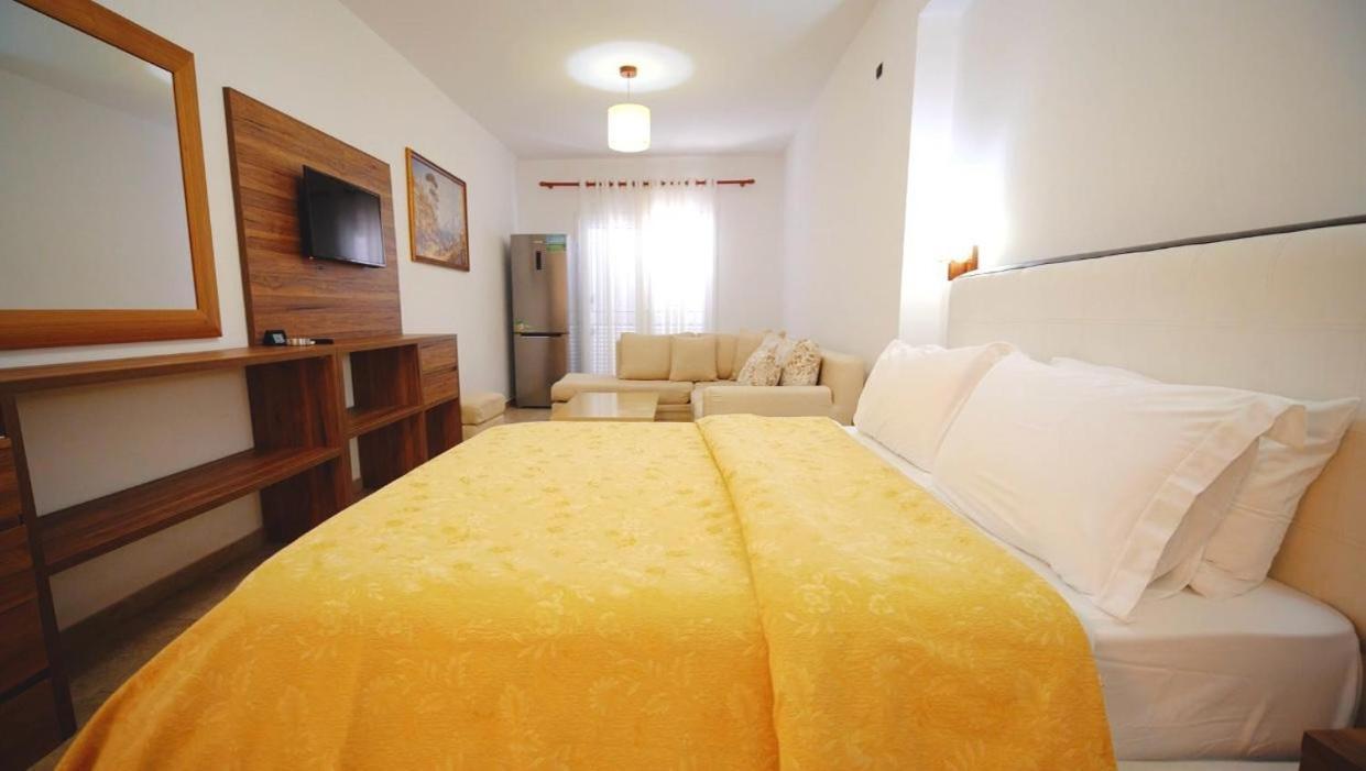 Exclusive Greccia Inn เดอร์มี ภายนอก รูปภาพ
